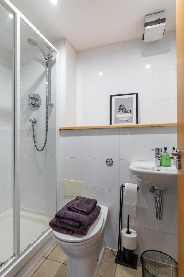 City View - A Stunning 2 Bed Apartment 格拉斯哥 外观 照片